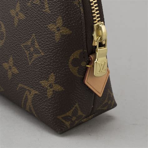 louis vuitton cosmetic pouch price euro|Louis Vuitton cosmetic case gm.